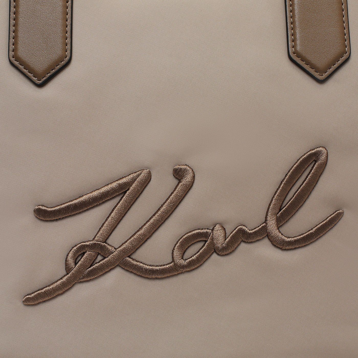 Сумка с двумя ручками Karl Lagerfeld Signature