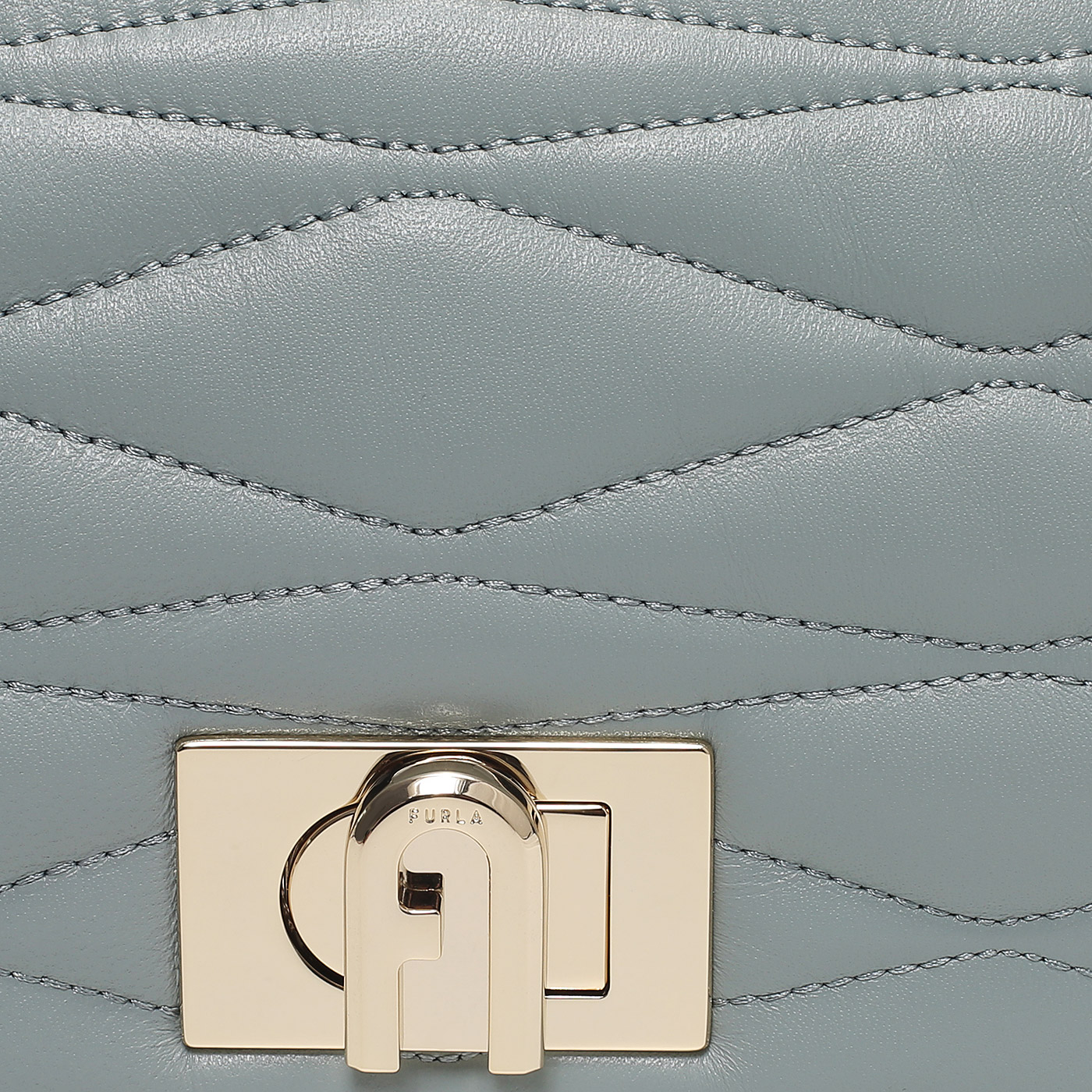 Сумка через плечо с цепочкой Furla 1927