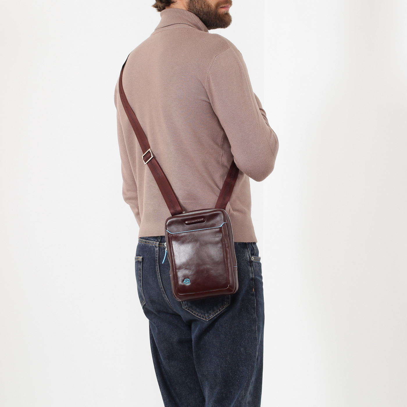 Кожаная сумка через плечо Piquadro Blue square