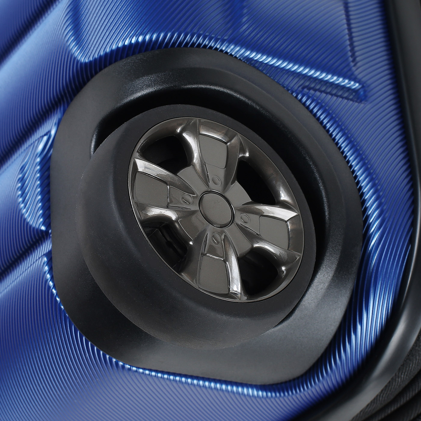 Бизнес-кейс Delsey Shadow 5.0